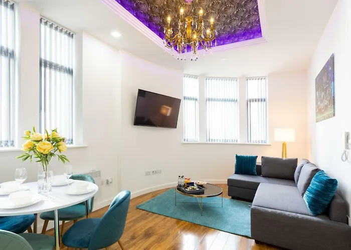 Апартаменти Ellerby Лідс