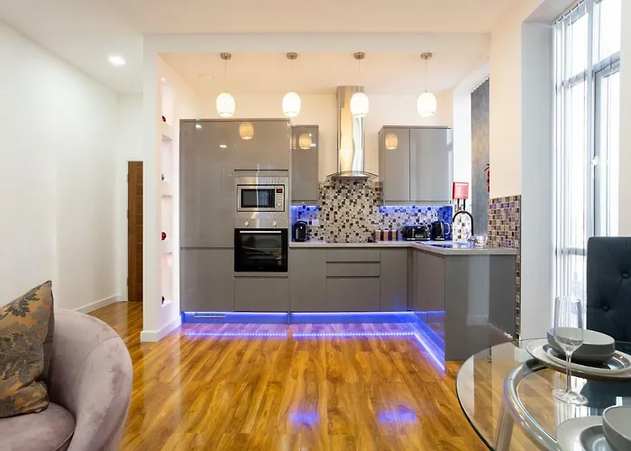 Ellerby Апартаменти Лідс