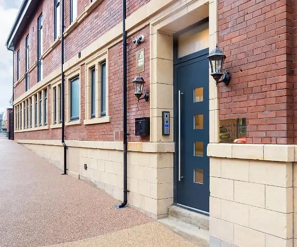 Апартаменти Ellerby